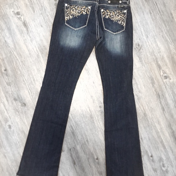 Miss Me Embellished Jeans - Picture 6 of 6